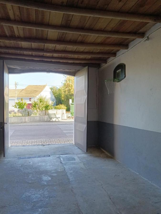 Casa Da Vovo Ceu - Casa De Campo Gandaresa - Country House, Entre Coimbra E Aveiro, A 15 Minutos Carro Praia Mira - Quintal Com Piscina Insuflavel Cantanhede Buitenkant foto